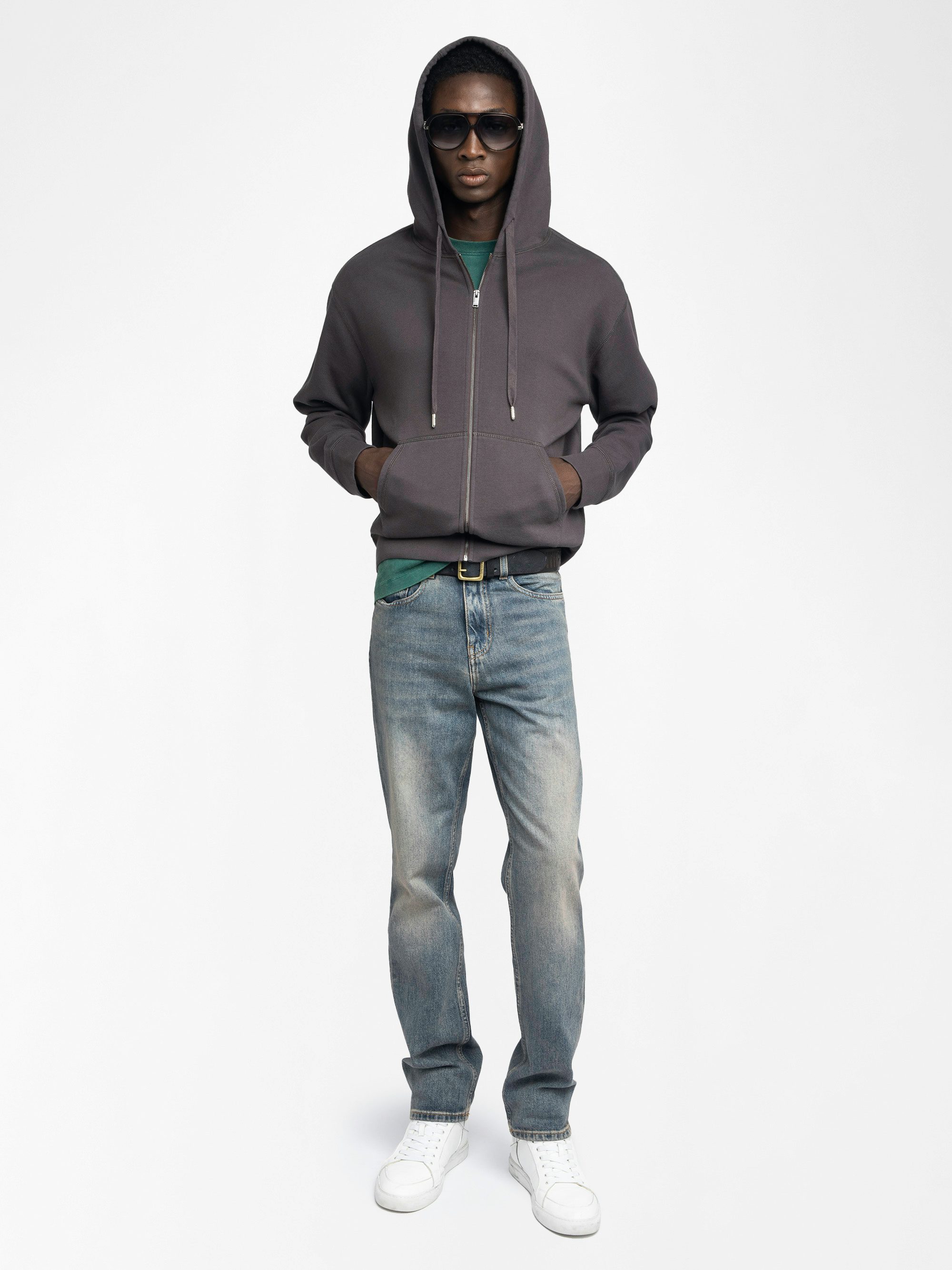 Sacha Sweatshirt - Hooded sweatshirt with zip closure, long sleeves and back print.